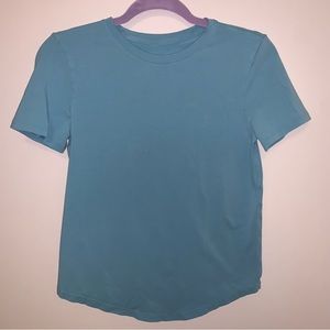 Lululemon Tee